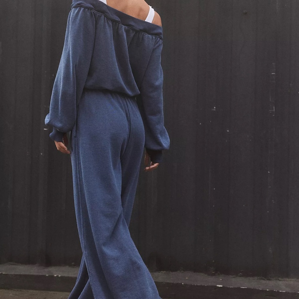 Stylish Blue Off-Shoulder Jumpsuit